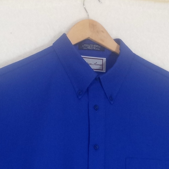 Madison Avenue Men's Button Up Short Sleeve Shirt Royal Blue Made in Size 17 1/2 - Picture 4 of 9